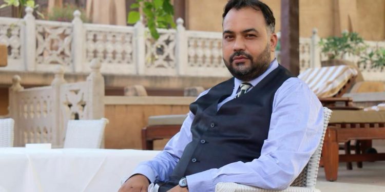 Corporate Personality:Vinay Kumar Lavania 