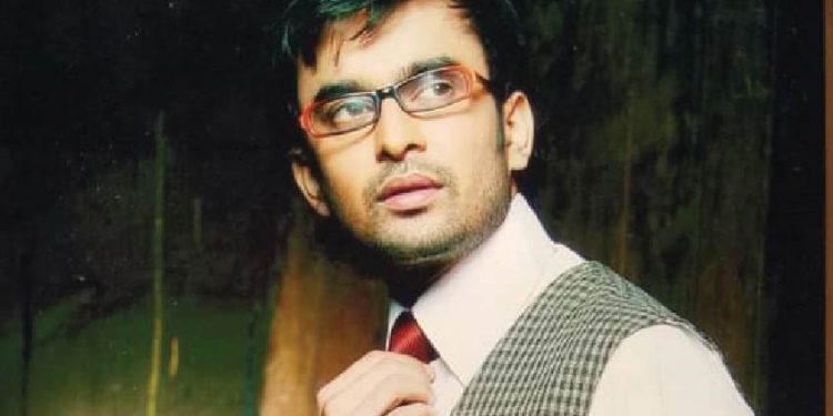 Simply Two:Kapil Shrivastava