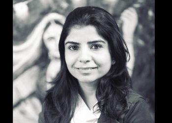 My favorite theme for painting is capturing the depth and complexity of women’s expressions