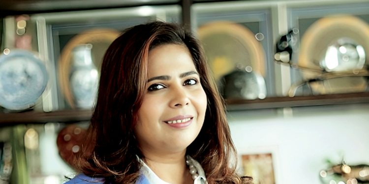 Empowering Women in Leadership : Unleashing the Power of Shakti in a Human World