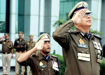 दो बातें :नवीन अरोरा